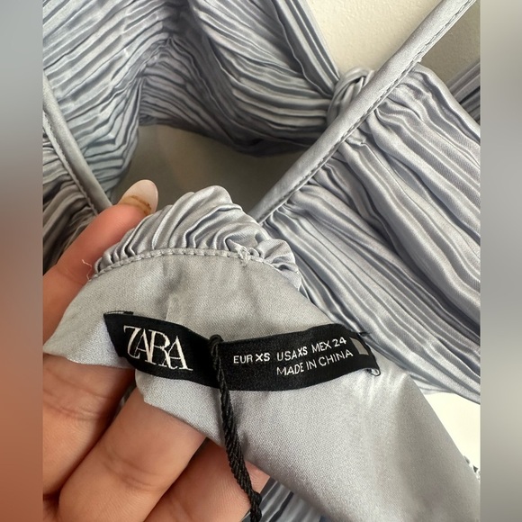 NWT ZARA Cutout Pleated Midi Dress Size XS Blogger Favorite - Picture 7 of 7